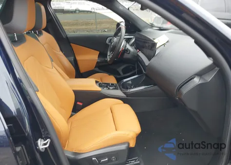 2025 BMW X3 M50 xDrive из США, поврежденный, VIN 5UX73GP00S9Z75700